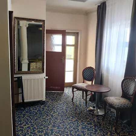 Venecia Palace Hotel Michałowice