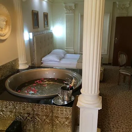 Venecia Palace Hotel Michałowice