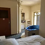 Venecia Hotel
