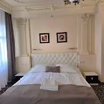 Venecia Palace Ξενοδοχείο 3*