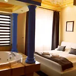 Hotel Venecia 3*