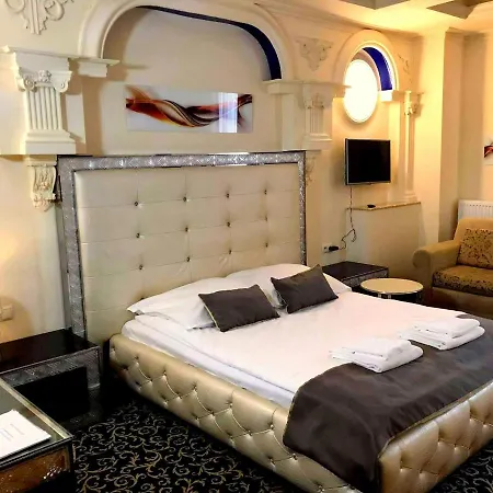 Hotel Venecia Palace