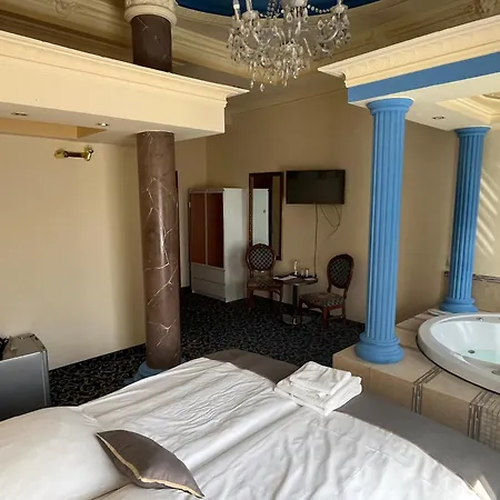 Hotel Venecia Michalowice (Masovia)