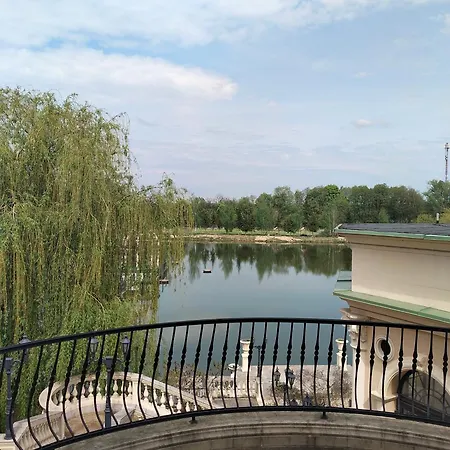 Ξενοδοχείο Venecia Palace 3*