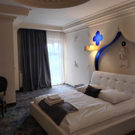 Venecia Palace 3*
