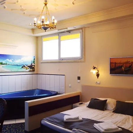 Hotel Venecia Michalowice (Masovia)