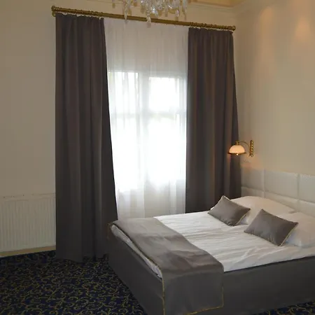 Hotel Venecia Michalowice (Masovia)